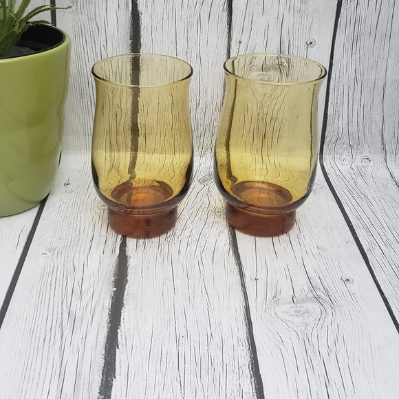 Unique Vintage Other - 2 pc Vintage Tulip Libbey Amber Glasses